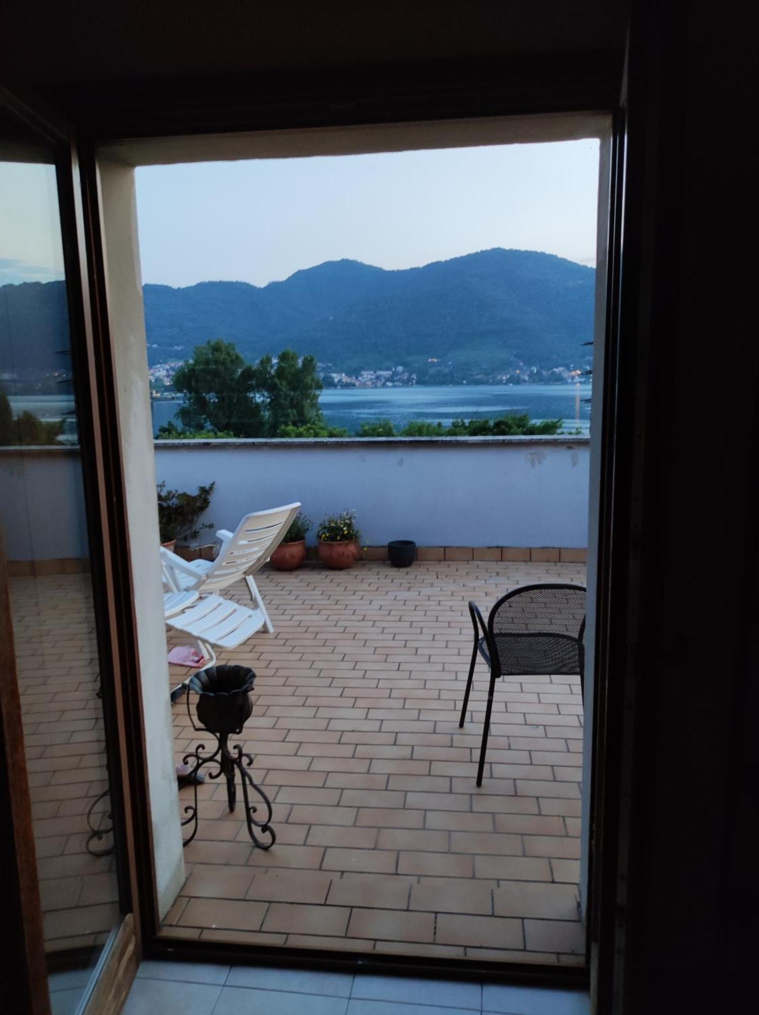 Terrazzo Sul Lago Lecco Eksteriør billede