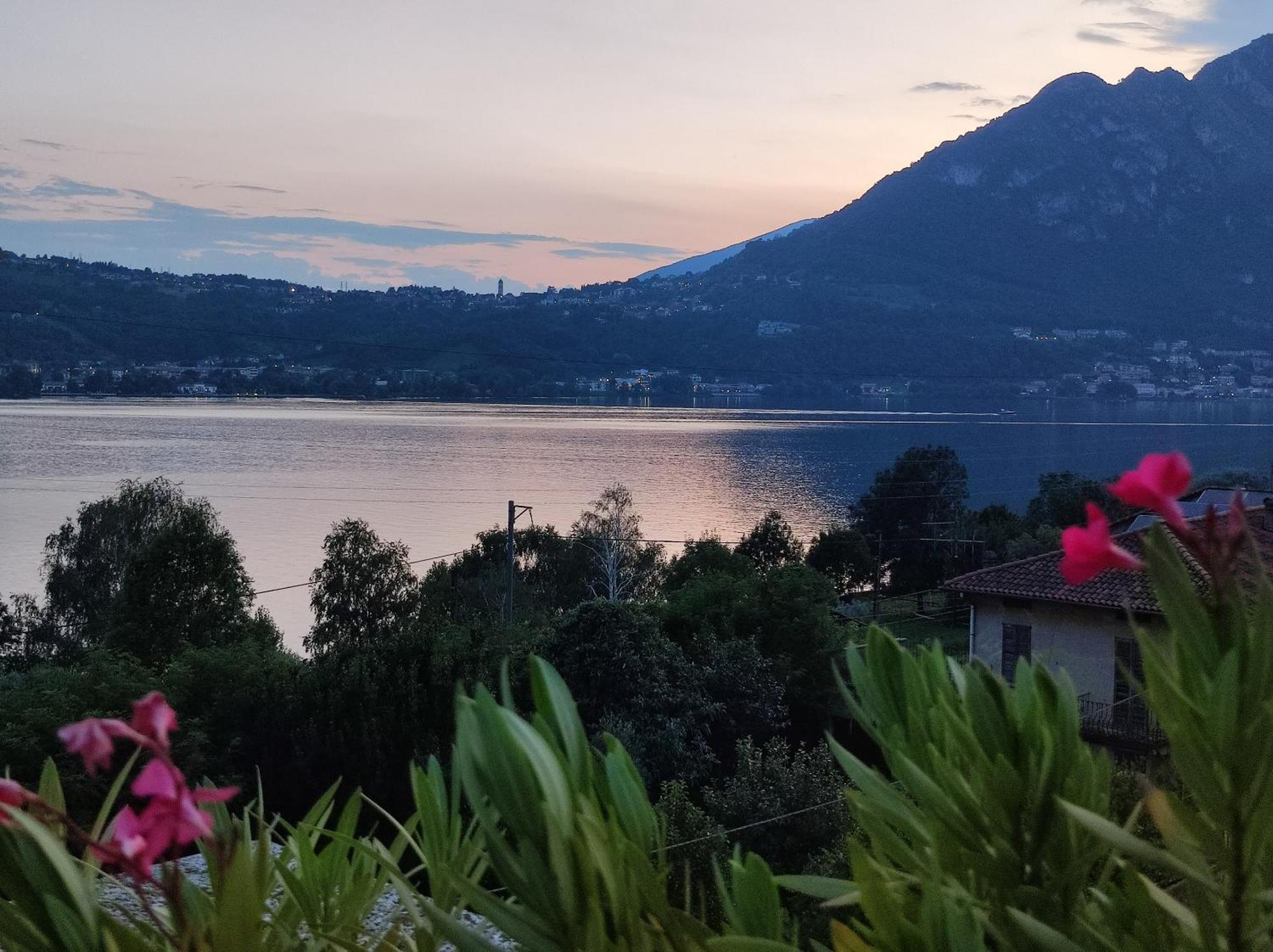 Terrazzo Sul Lago Lecco Eksteriør billede